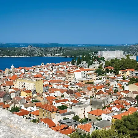 Gorgeous In Brodarica With Kitchen * Brodarica (Sibenik-Knin)