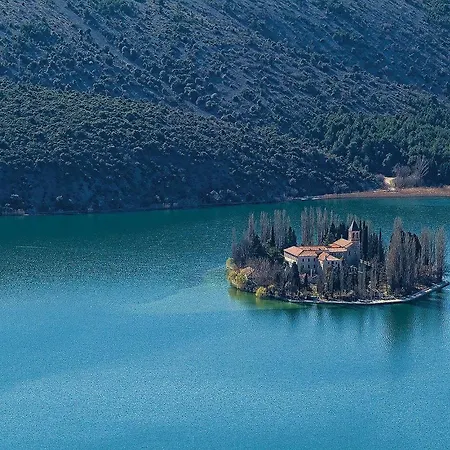 Дом отдыха 2 Бродарица